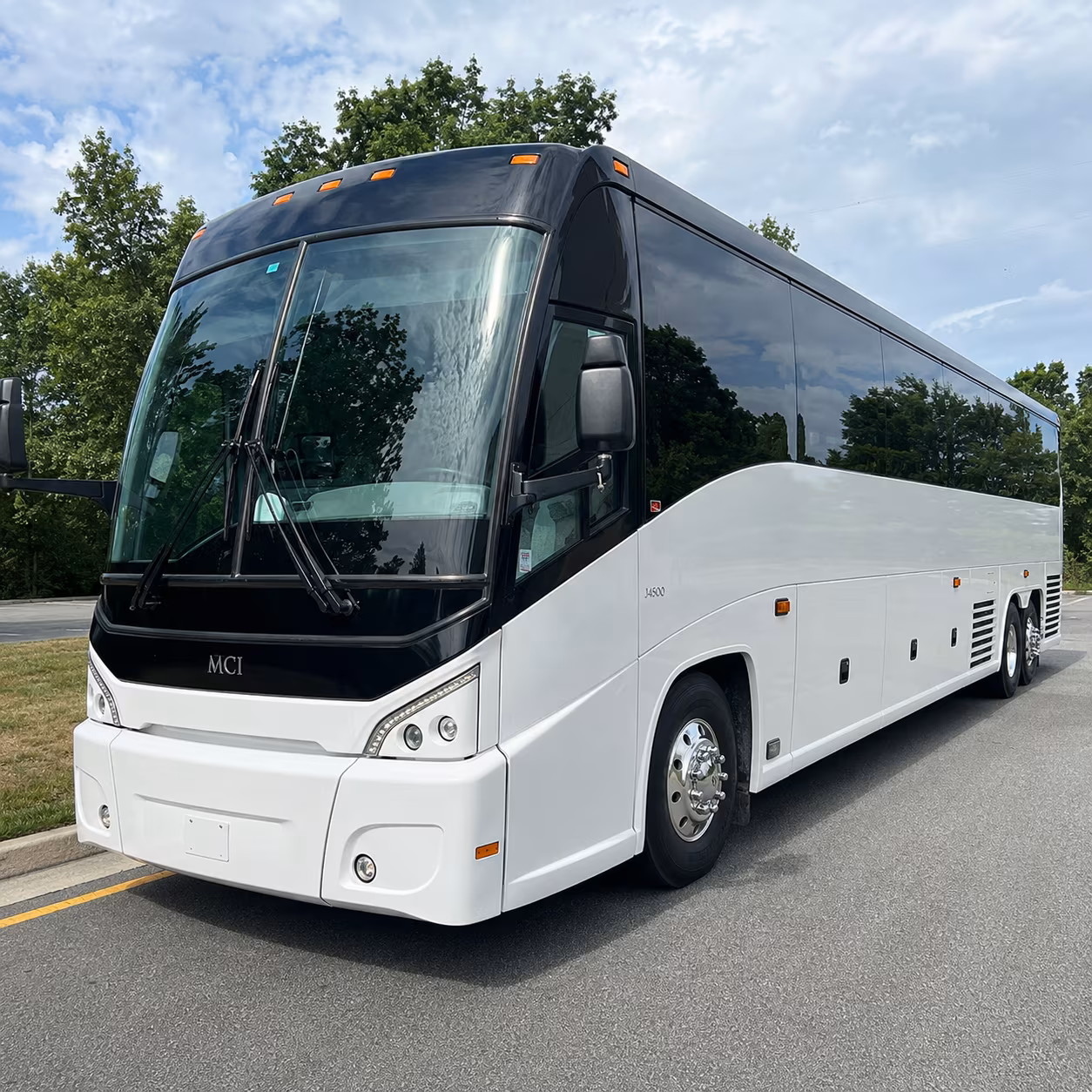employee shuttle service between tracy distribution centers and bart