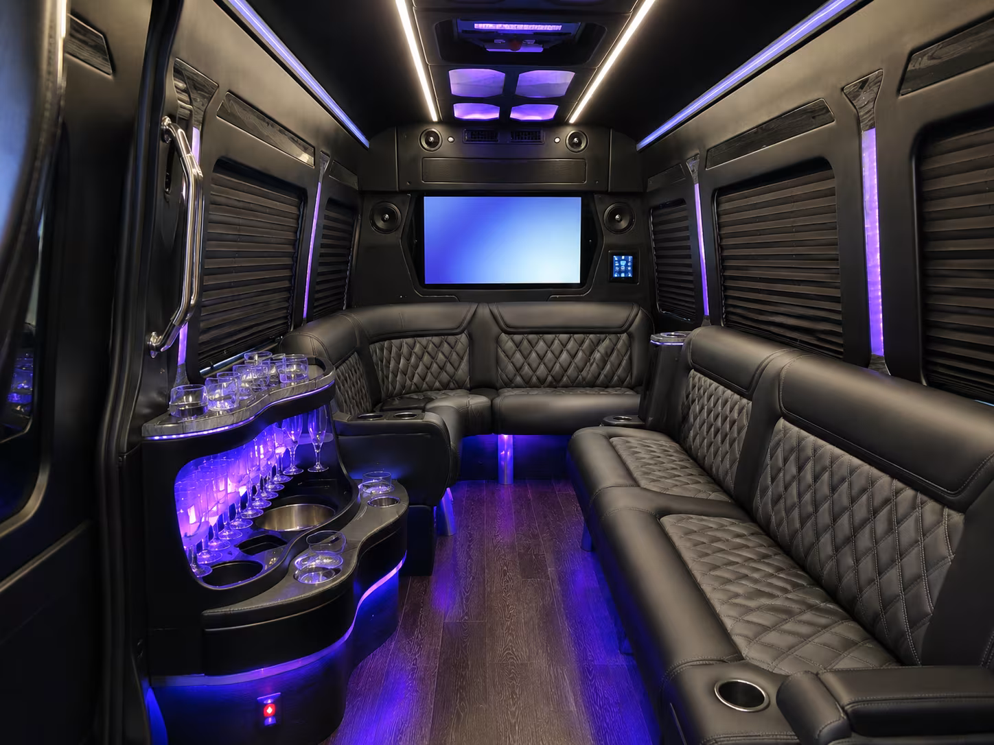 we help you compare shuttle buses for ace train connections and multi stop corporate routes